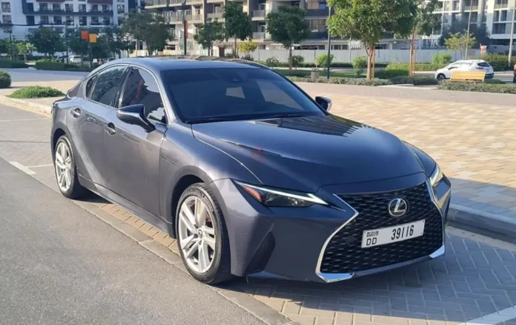 Lexus Is300
